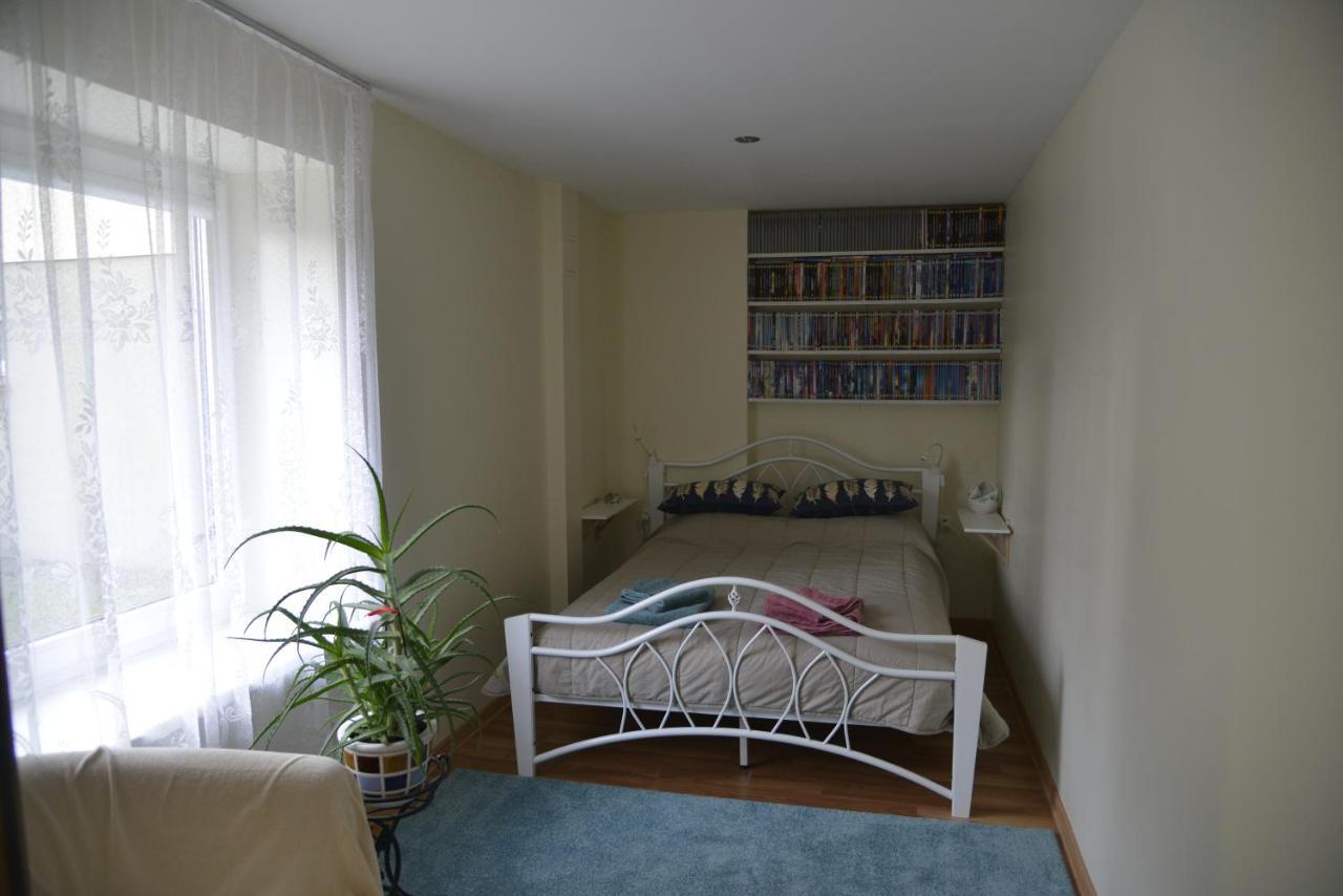 Apartment Rent ニダ エクステリア 写真